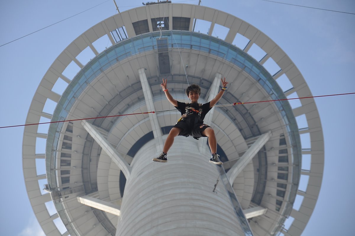 마카오타워 스카이점프.jpg