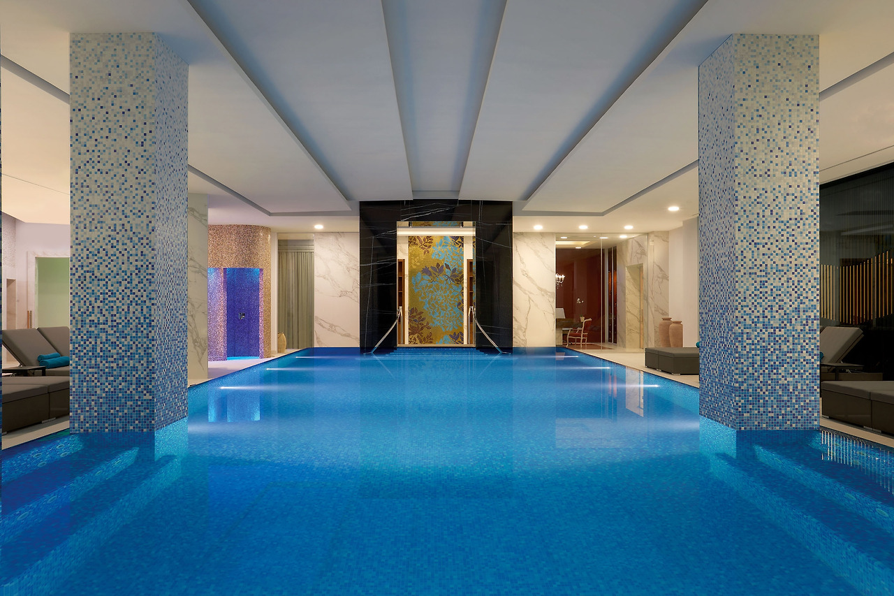 Evera Infinity indoor pool.jpg