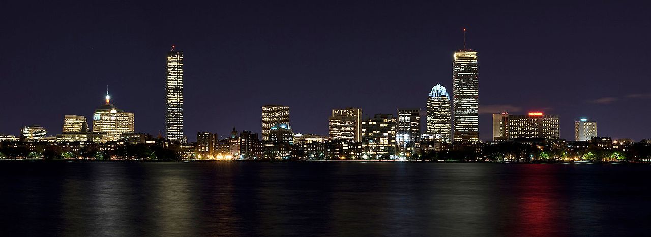 Boston_night_pano1.jpg