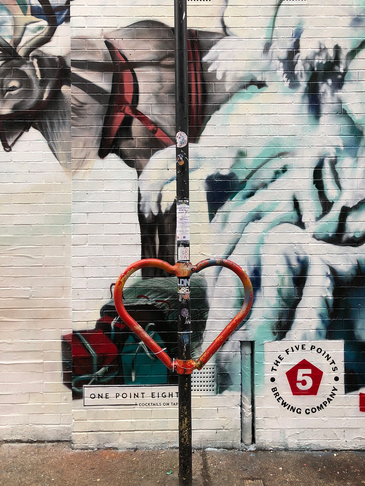 런던의 재치.jpg