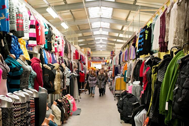 DONG-XUAN-Center 3.jpg