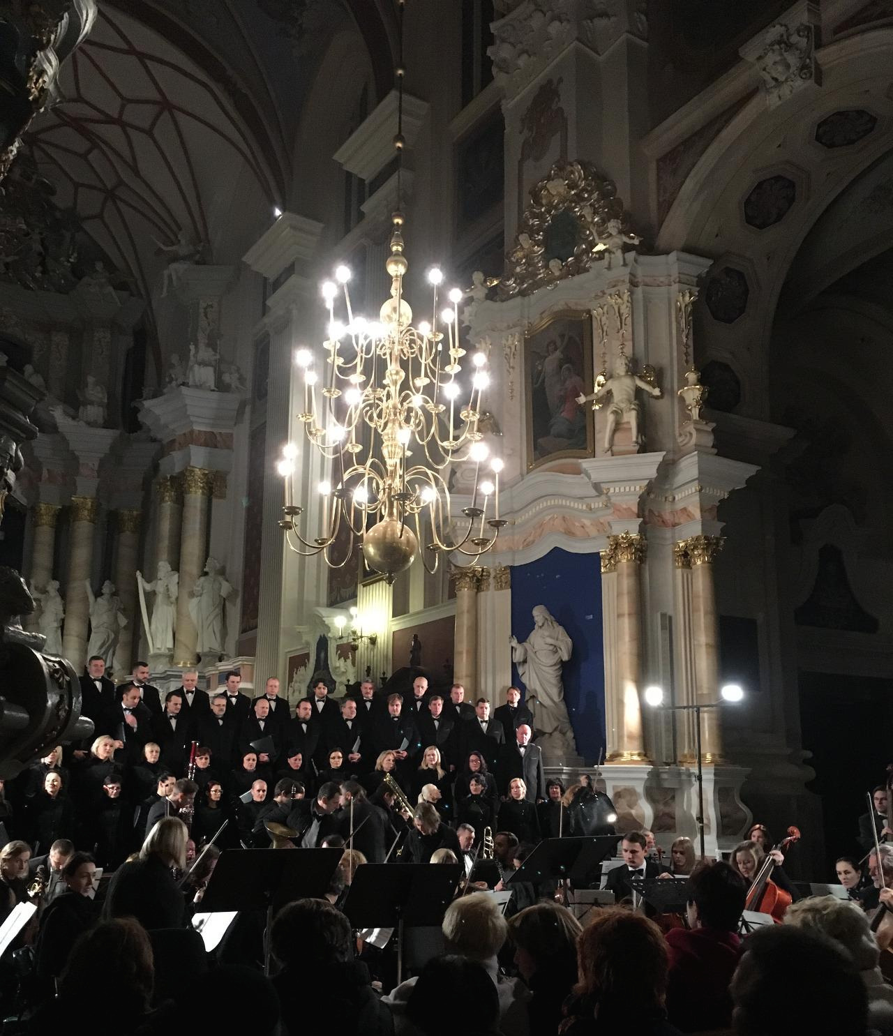 2016-10-31 18.59.51.jpg