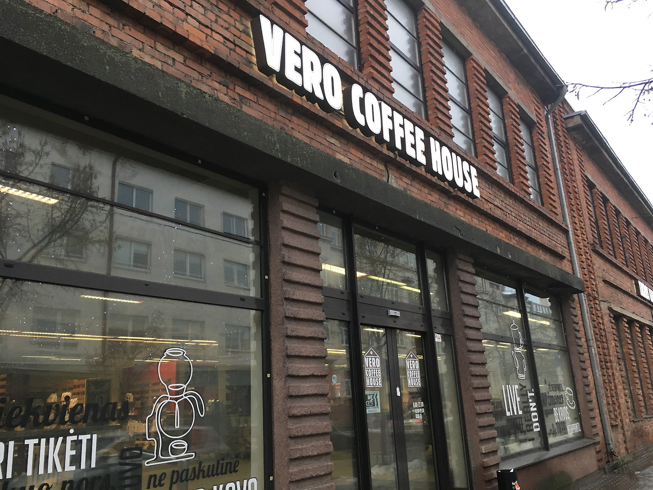 2017-01-20 15.44.14.jpg