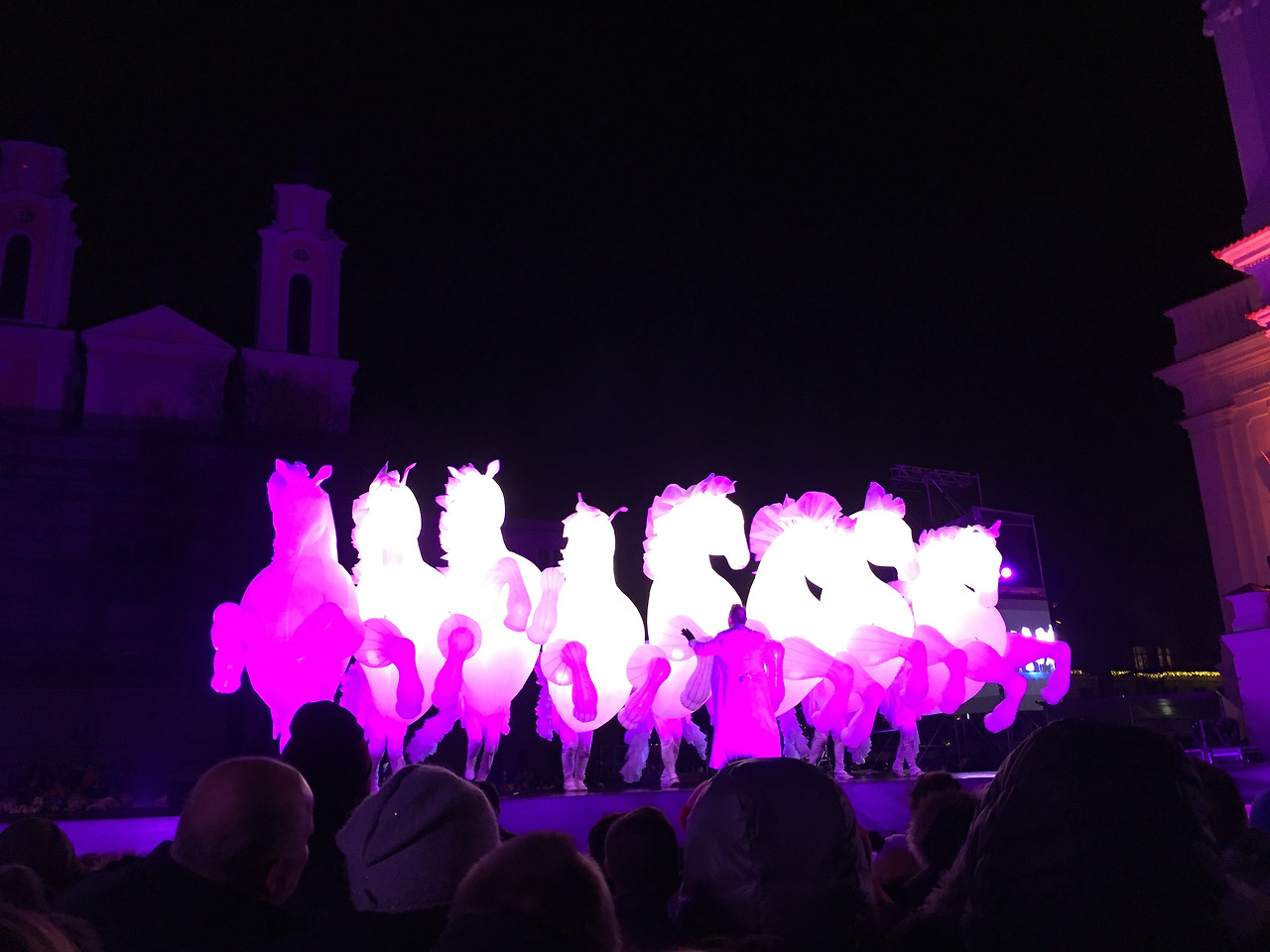 2016-11-26 18.36.40.jpg