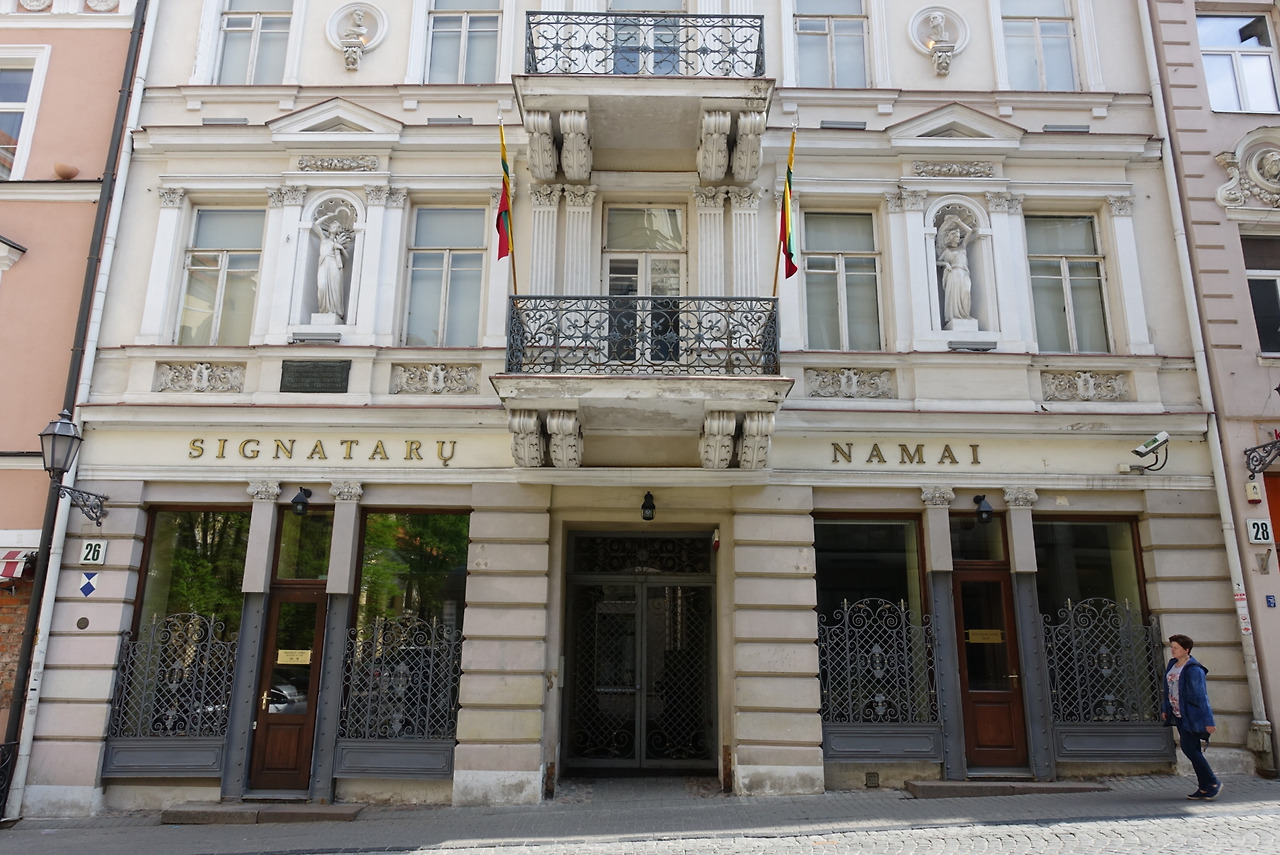 2018-05-04 13.08.41.jpg