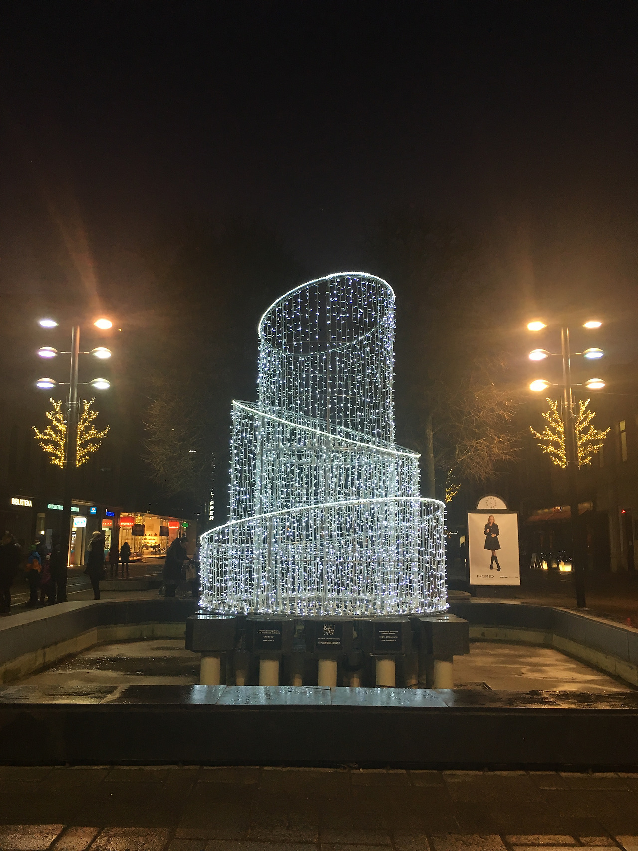 2016-11-26 16.38.00.jpg