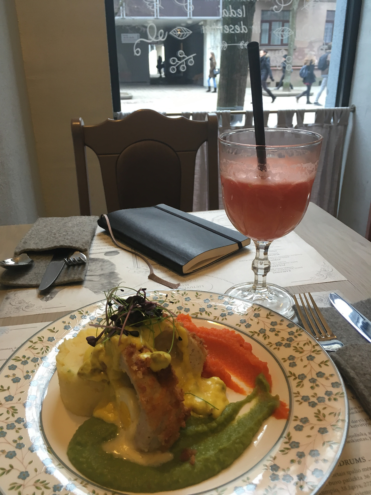 2017-02-03 13.54.28.jpg