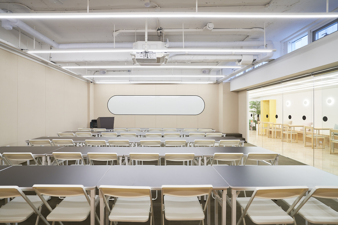 삼성4호점 세미나룸.jpg