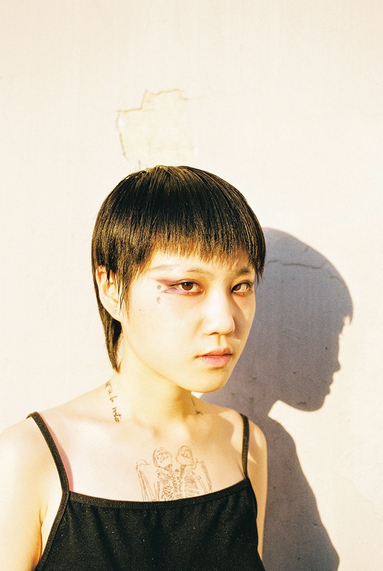 논 바이너리프로젝트_시몬.jpg