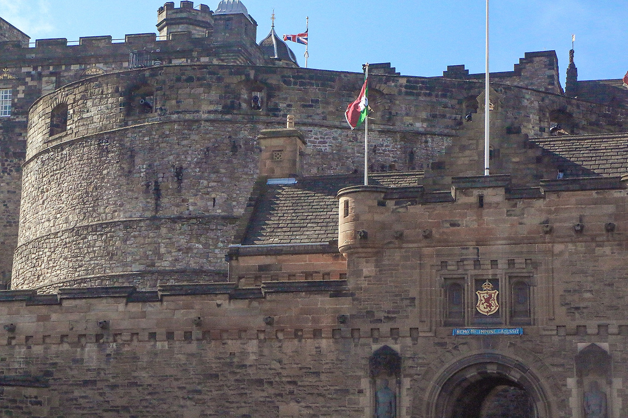 에든버러성2small.jpg