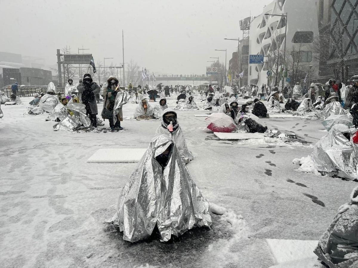 08 01 2025 키세스 시위대.jpg