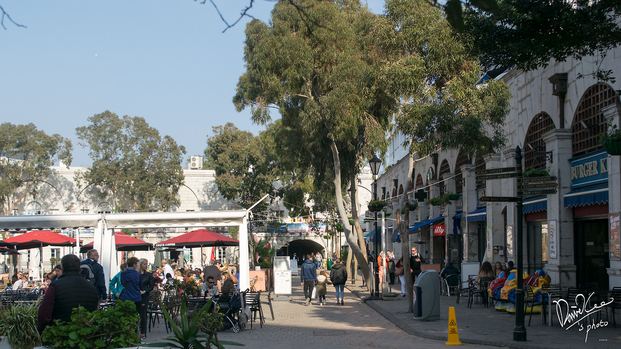 지브롤터 광장.jpg