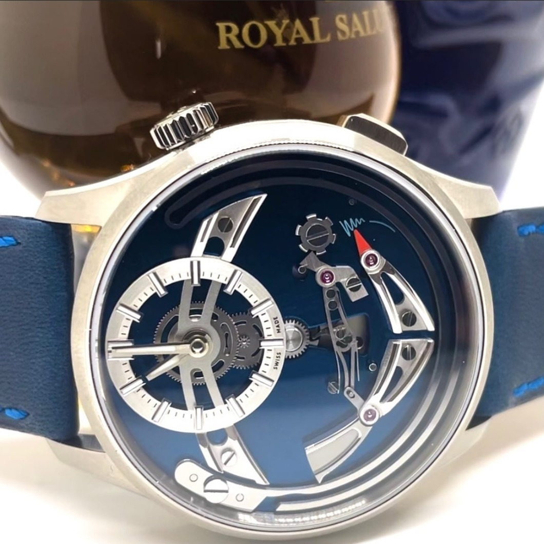 히슬롭 율리스 나르딘.jpg