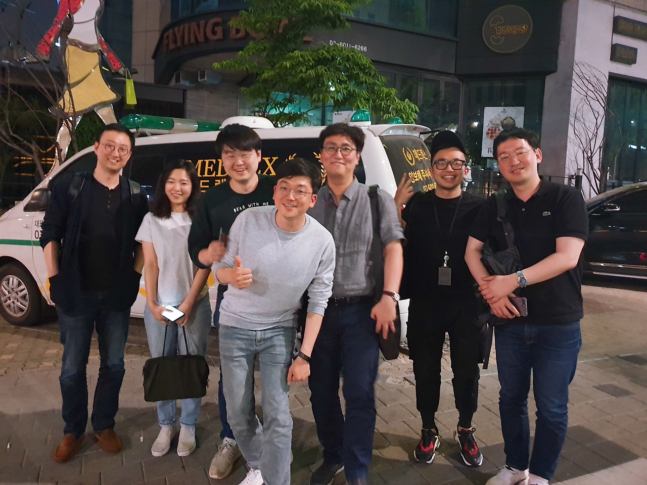 다른 매쉬업엔젤스 초기팀들과.jpg