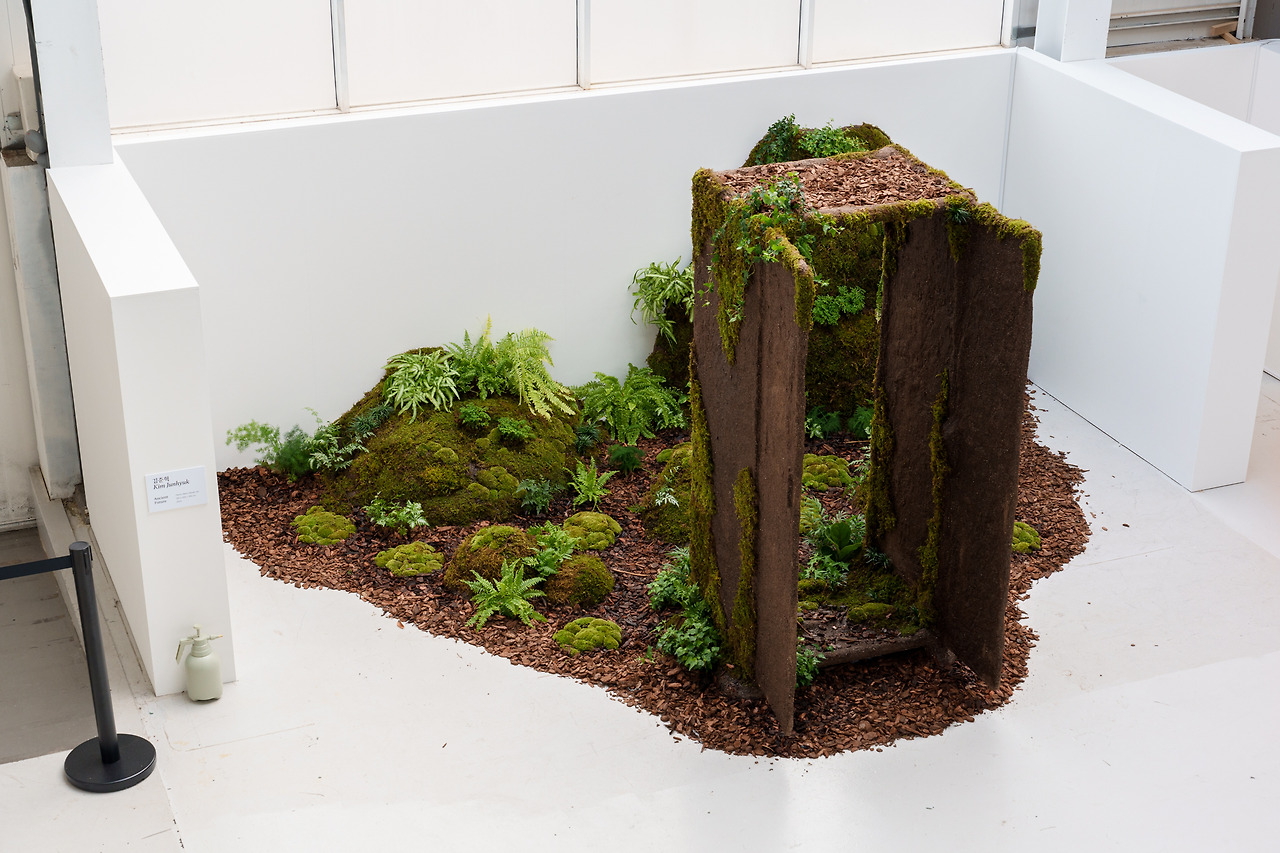 김준혁 - 오래된 미래 (14).jpg