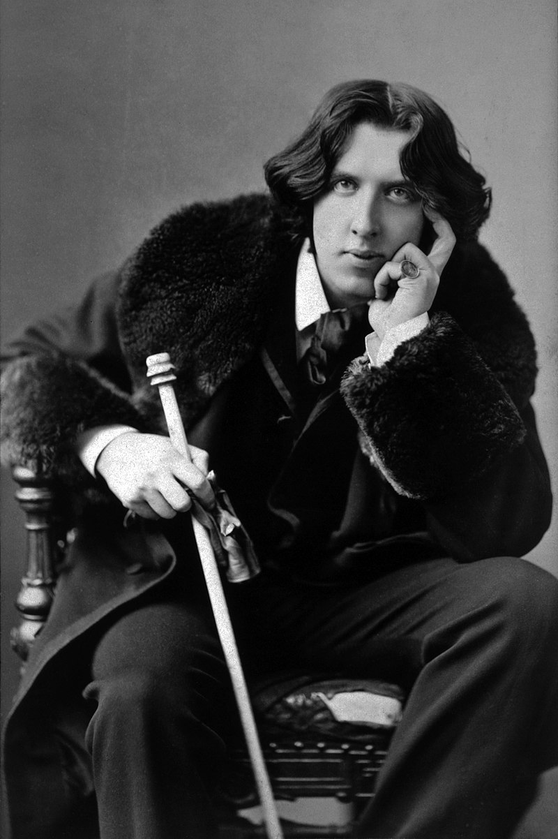 800px-Oscar_Wilde_portrait.jpg