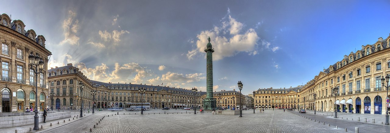 1920px-Place_Vendome,_Paris_20_April_2011.jpg