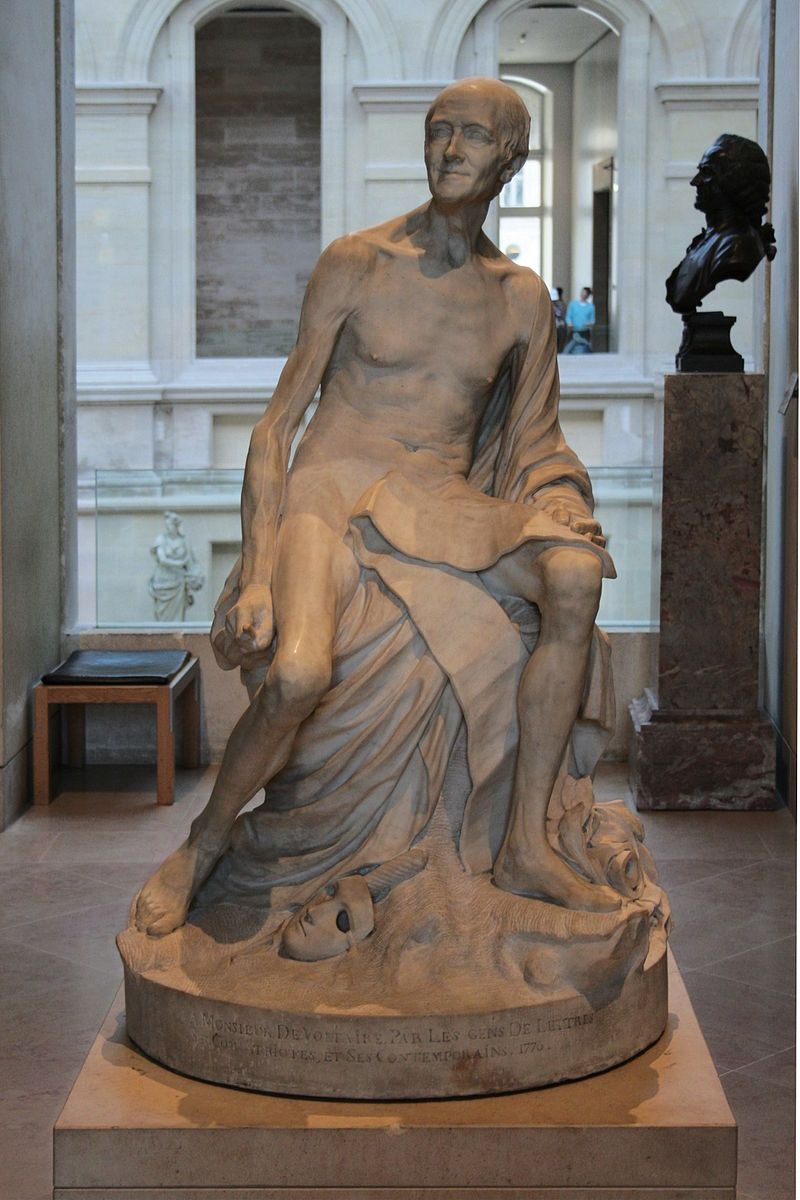 800px-Voltaire_nu.jpg