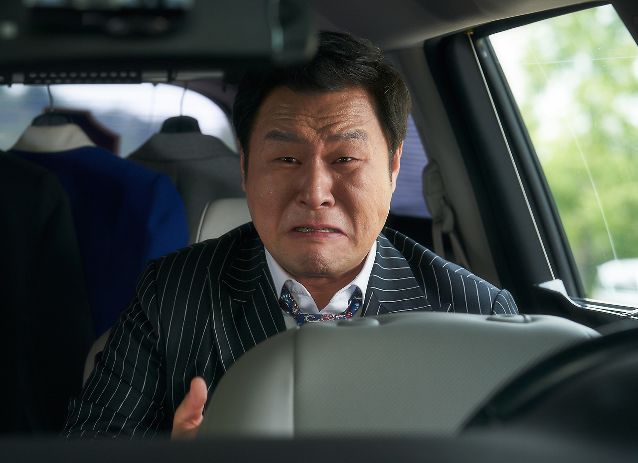 movie_image_(1) (2).jpg