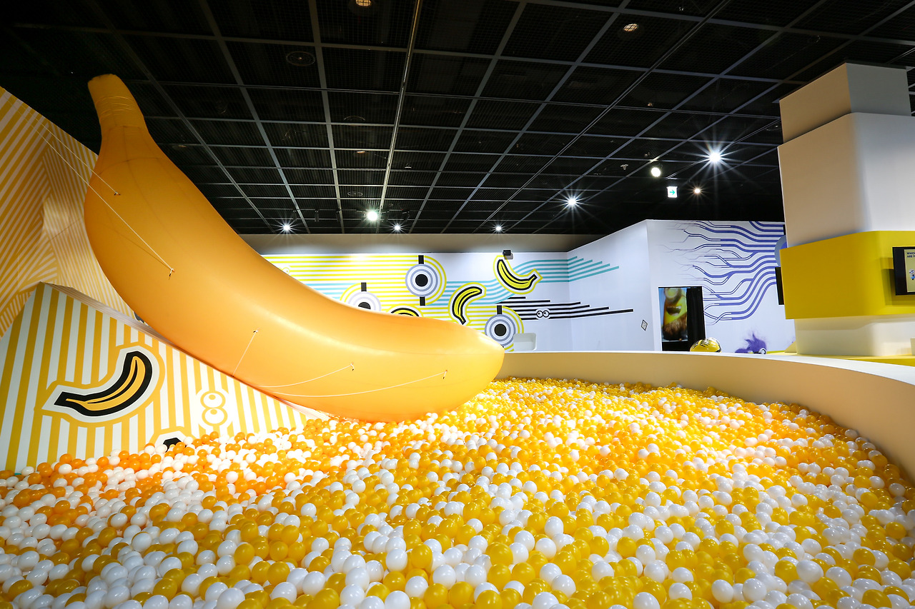 8-1. 바나나 볼풀장 설치전경.jpg