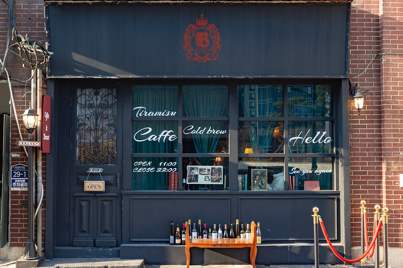 브루크 외관2.jpg