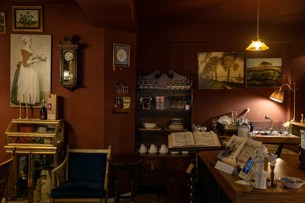 브루크 내부2.jpg