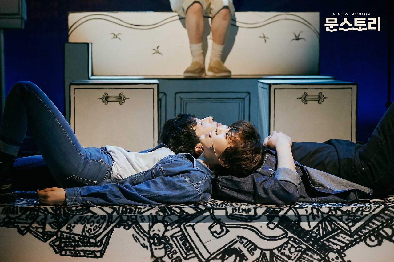 문스토리_공연사진_1.jpg