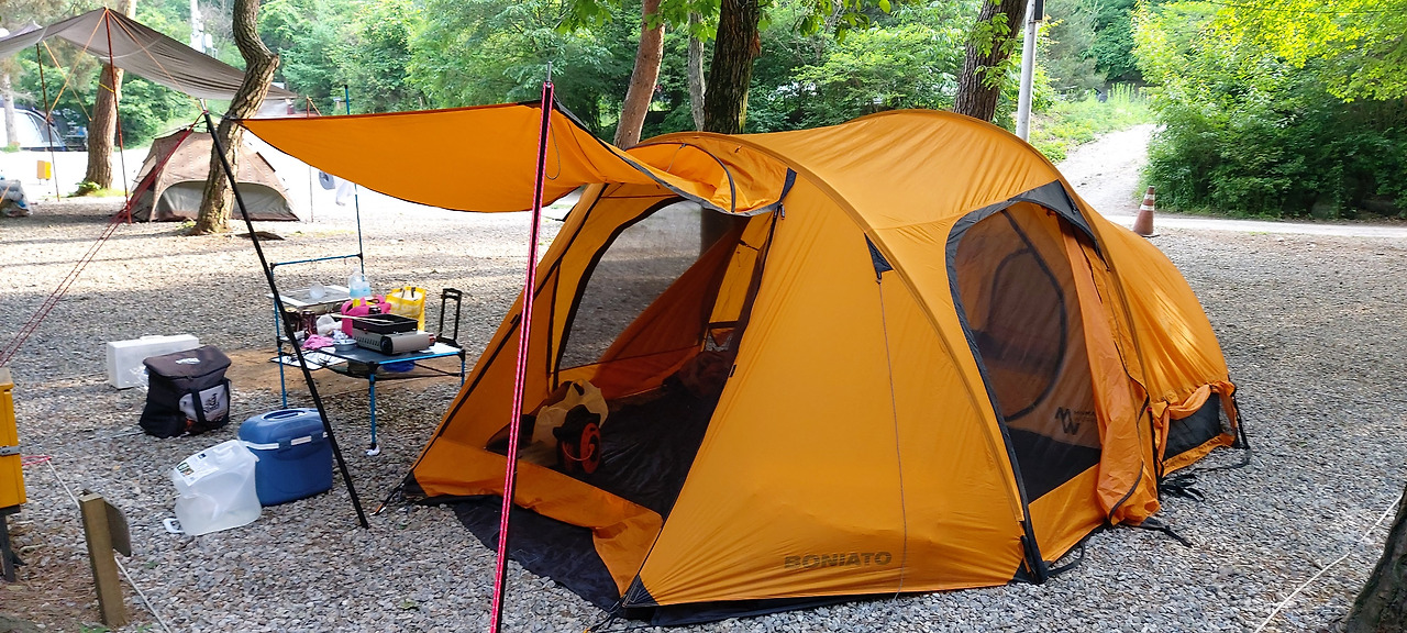 보니아또 텐트.jpg