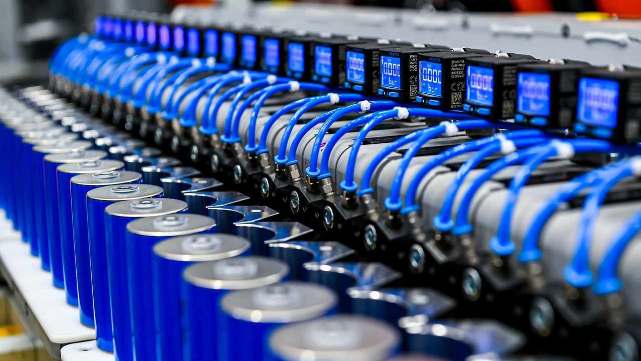 battery factory1.jpg