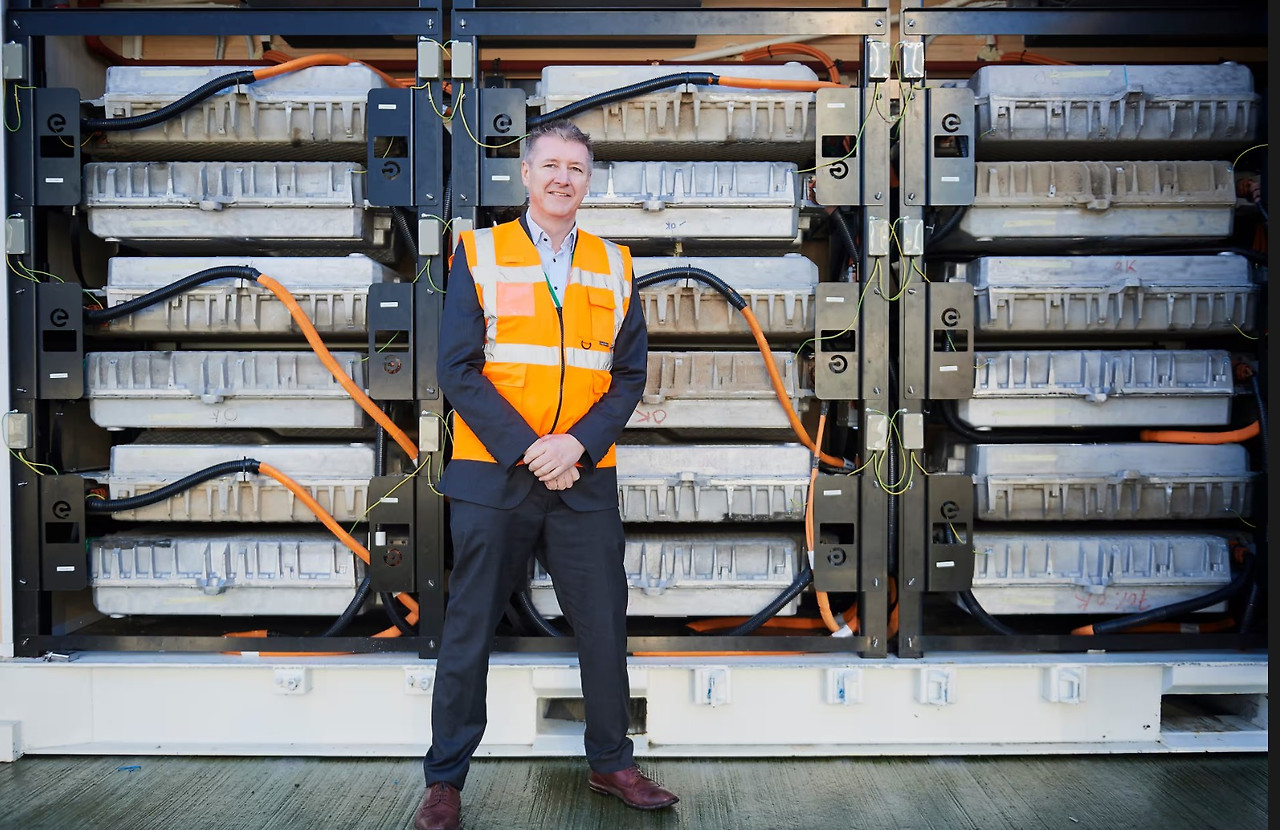 가디언지_폐배터리를 이용한 ESS 구축.jpg