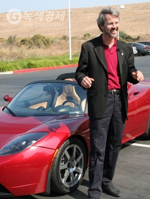 마틴 에버하드.jpg