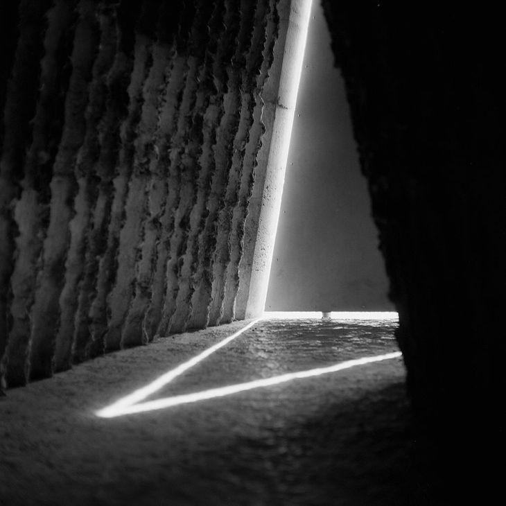 Peter Zumthor . Bruder Klaus chapel . Mechernich (12).jpg