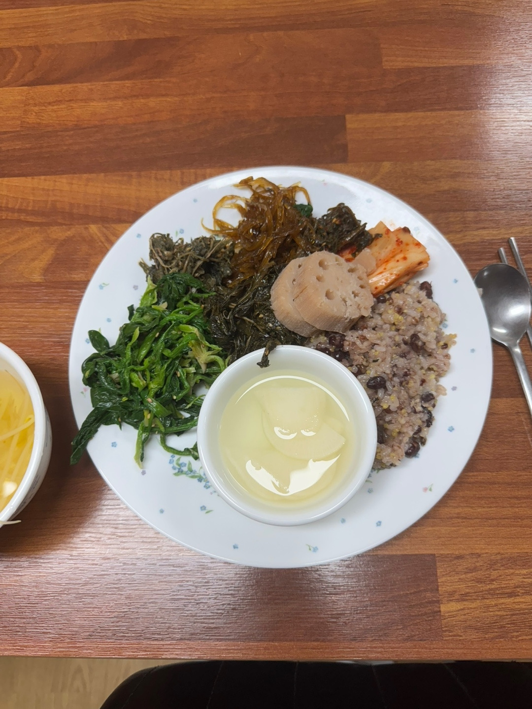 세 번째 공양.jpg