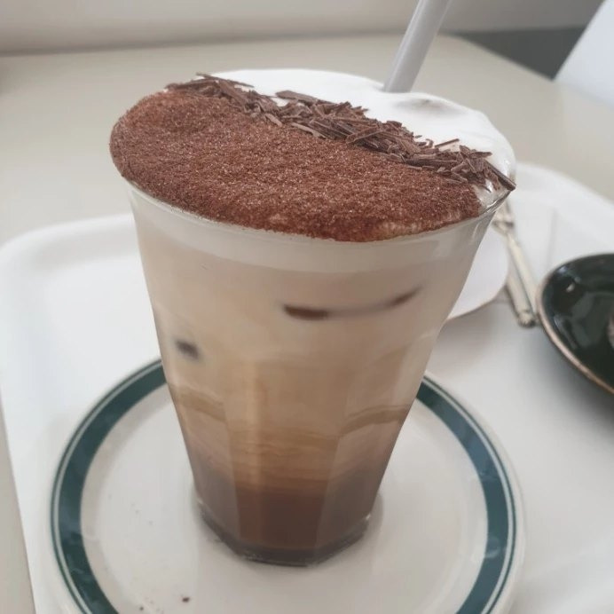 카페 쇼콜라 밀착 샷.jpg