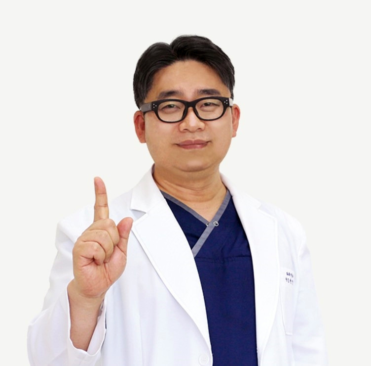 3천영덕 원장님.jpg