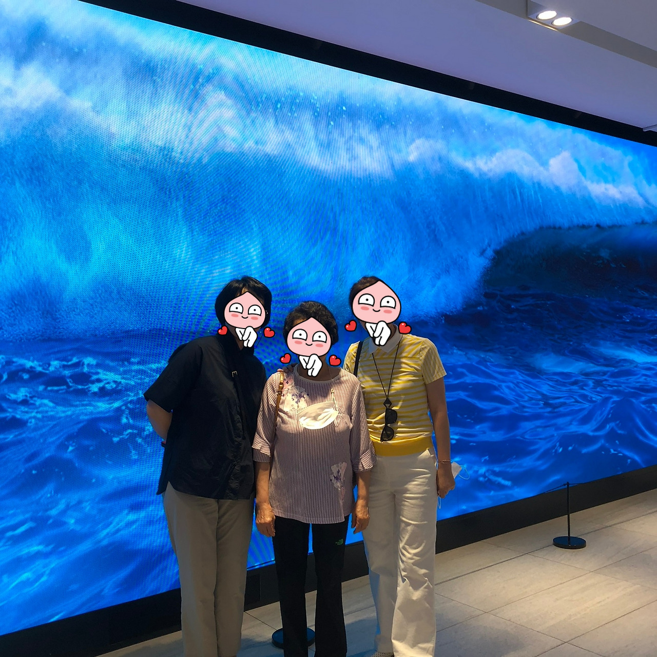 63빌딩 바다전시.jpg