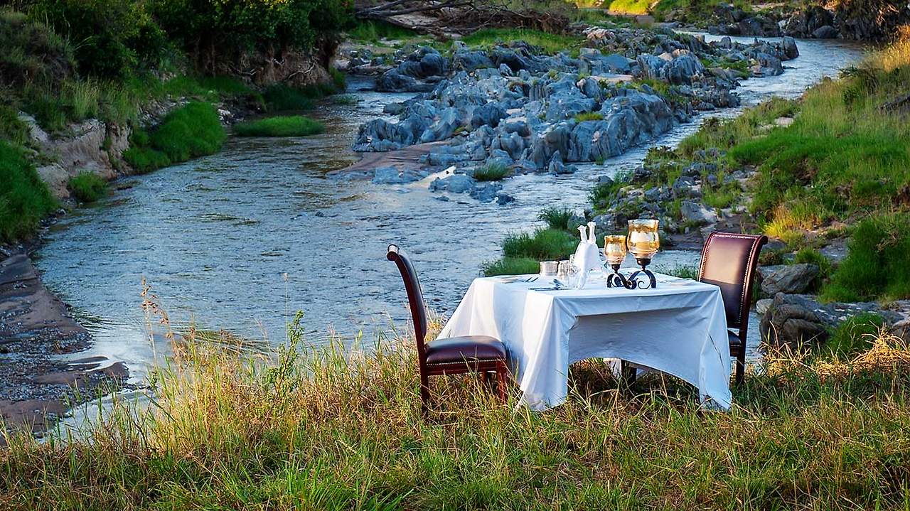 sand-river-Dining-Experience-with-View.jpg