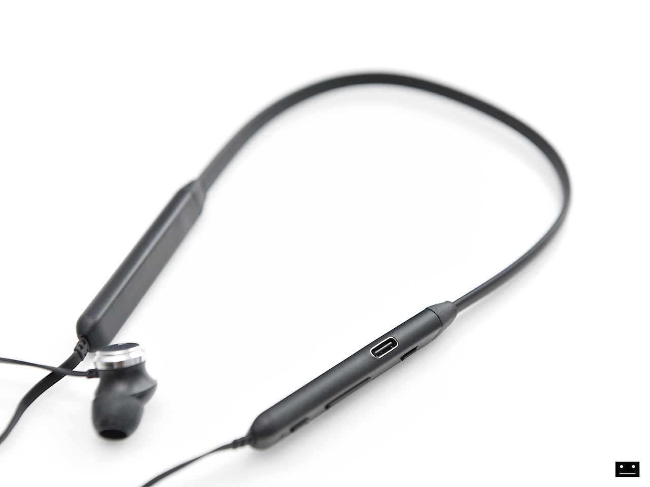 bluedio-tn-anc-bluetooth-earphone-ali-review-4.jpg