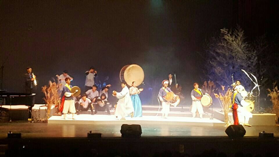 사단법인 국악단 소리개.jpg