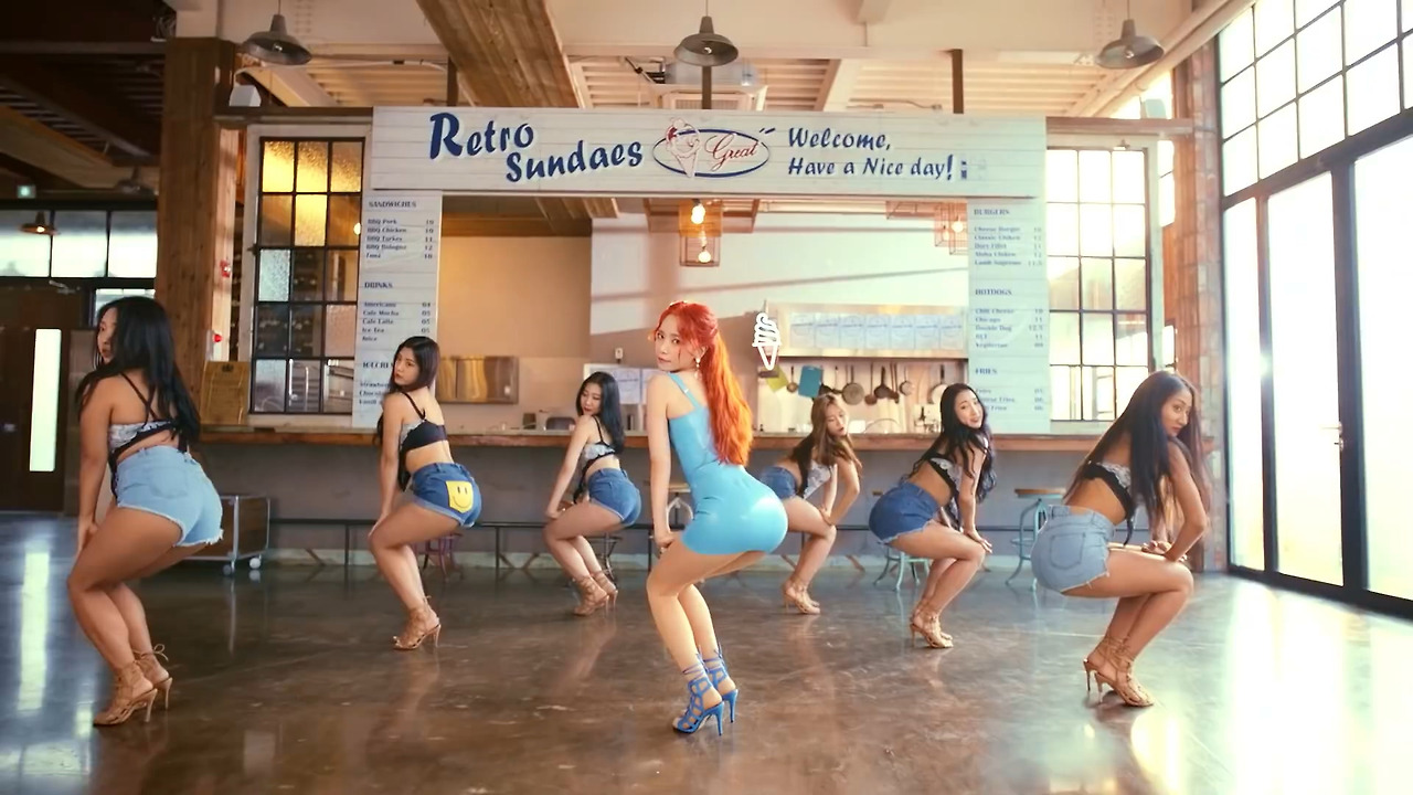 SoRi(소리) - 터치 'Touch (Feat. BASICK)' Official MV.mp4_20180928_111950.578.jpg