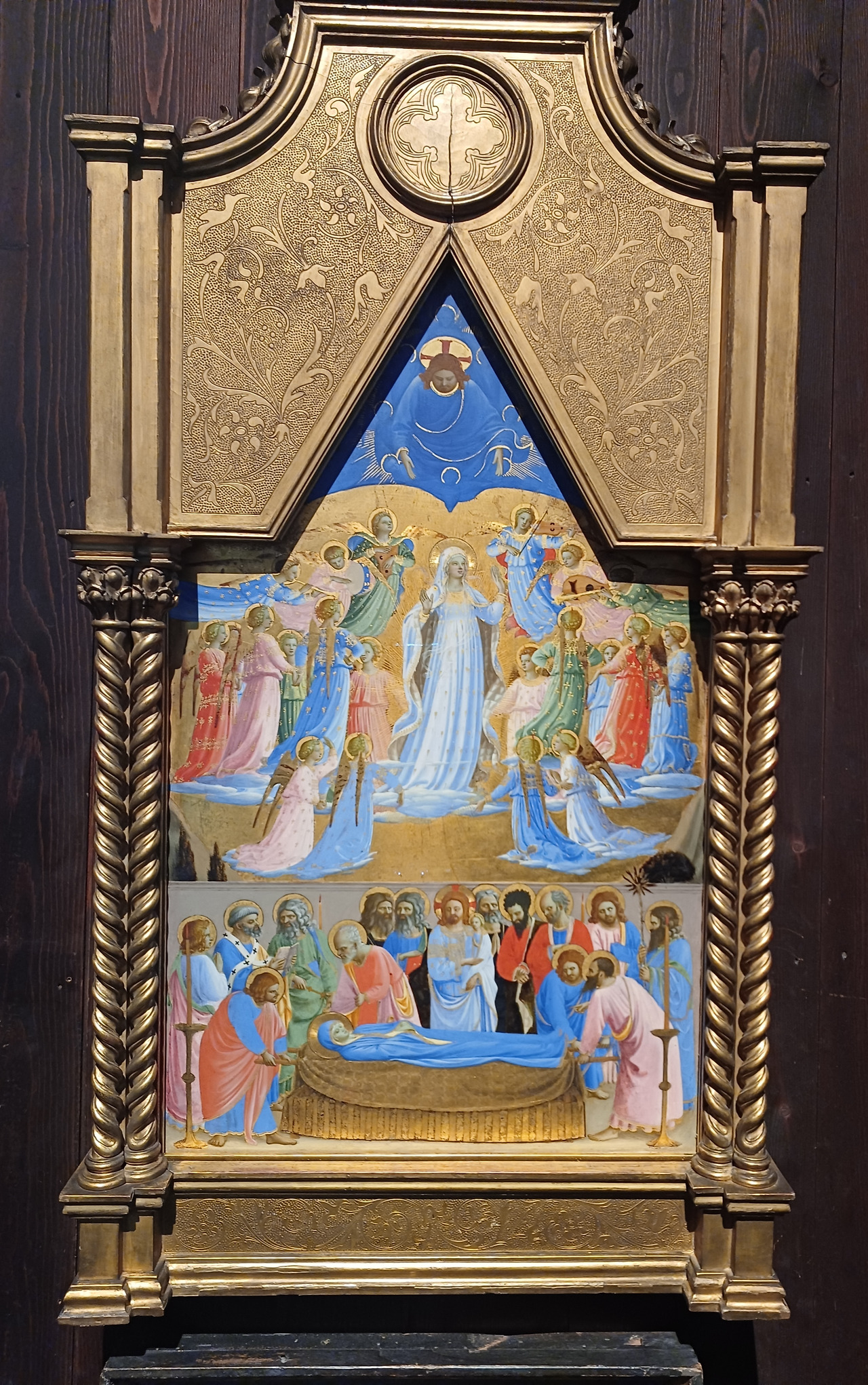 프리안젤리코_성모의 죽음과 승천.jpg