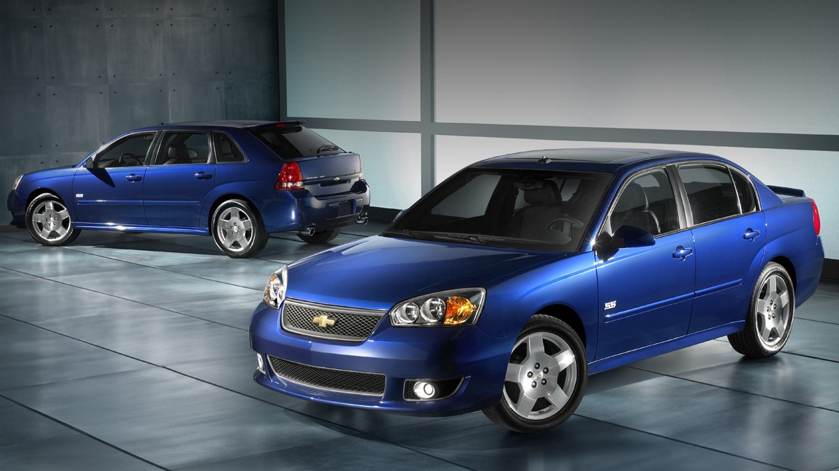 6세대 말리부 (2004).jpg