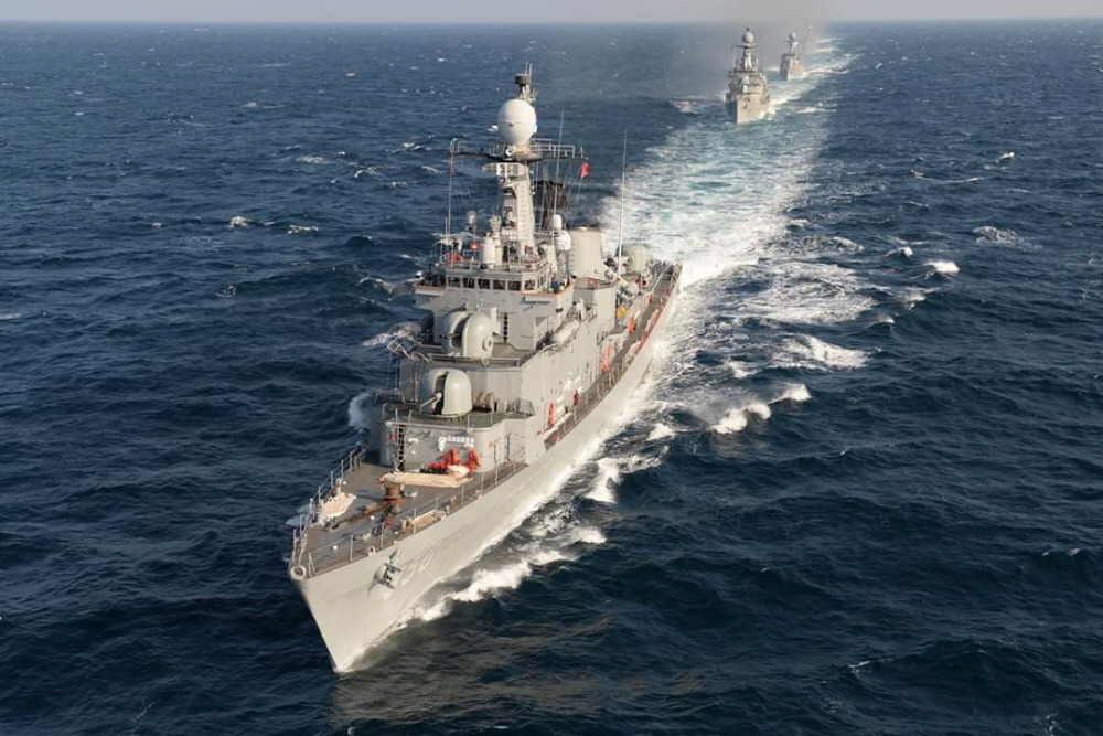 경북함 기동.jpg