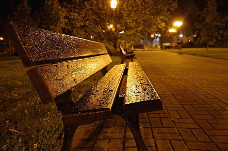bench-2525080_1280.jpg
