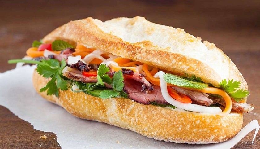 vn saigon banh mi.jpg