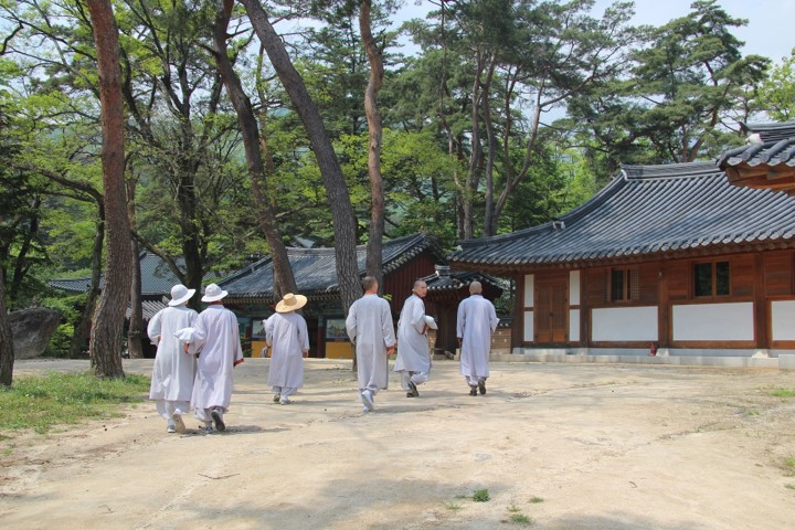 한국의 산사.jpg