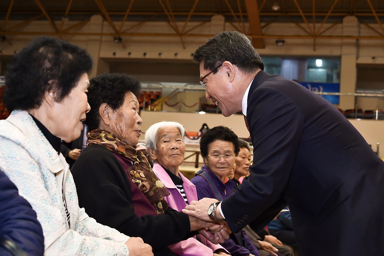 여수시 제22회 노인의 날 기념식(3).jpg