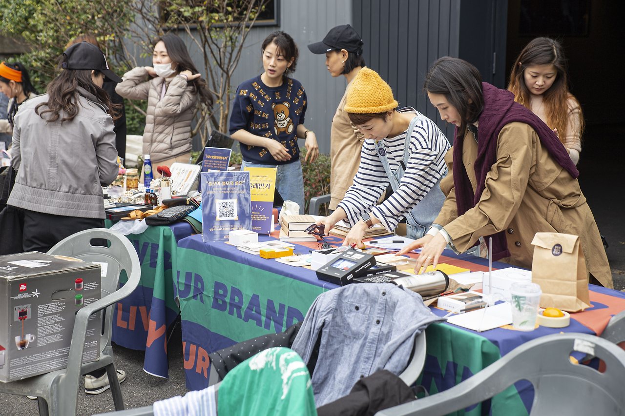 2019.11.02 브랜드 바자회_69.jpg
