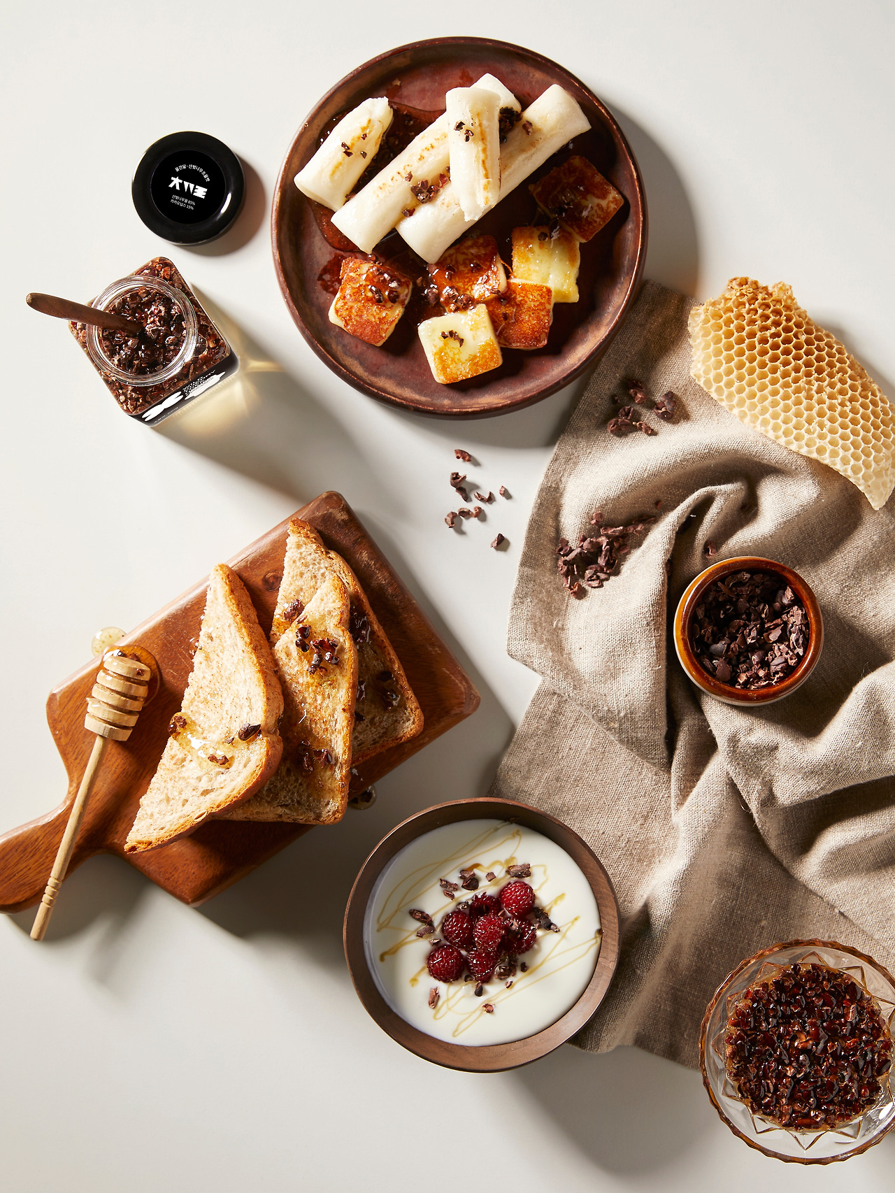 01 꿀건달 초꿀렛 연출컷(1).jpg