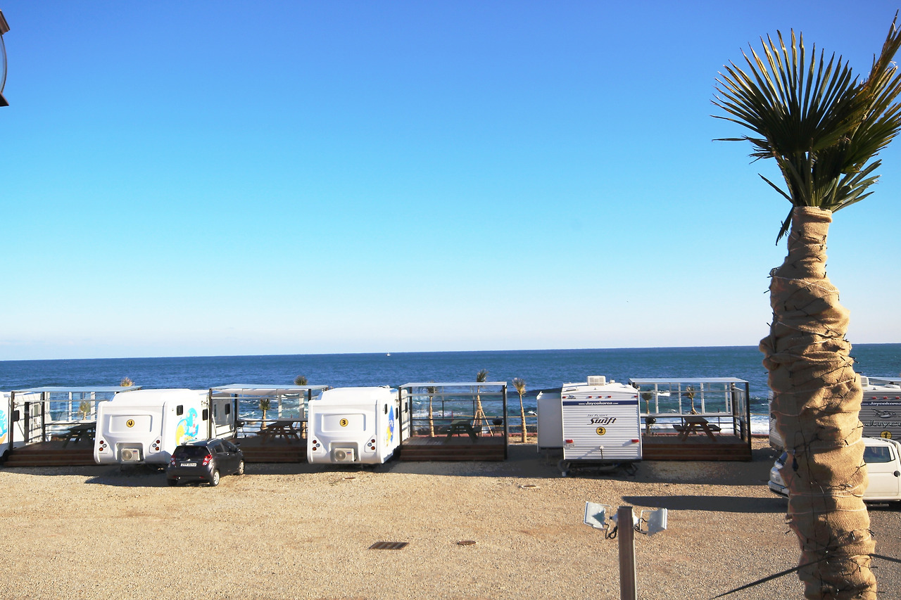 유니의바다 카라반 (4).jpg